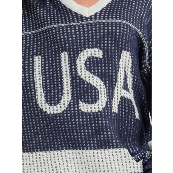 USA Hockey Sweater Oversized Knit Patriotic V-Neck NWT - Picture 6 of 9